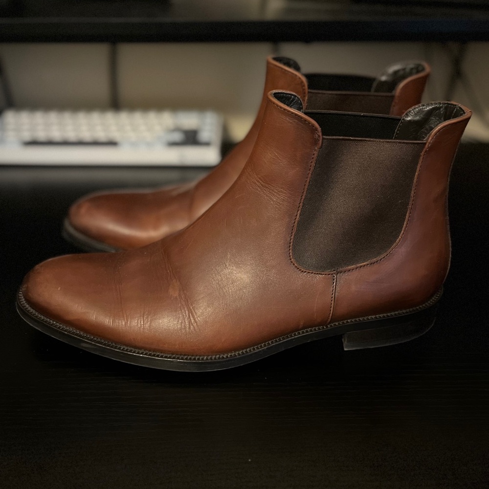 To Boot Brown Chelsea Boots with Polished Leather